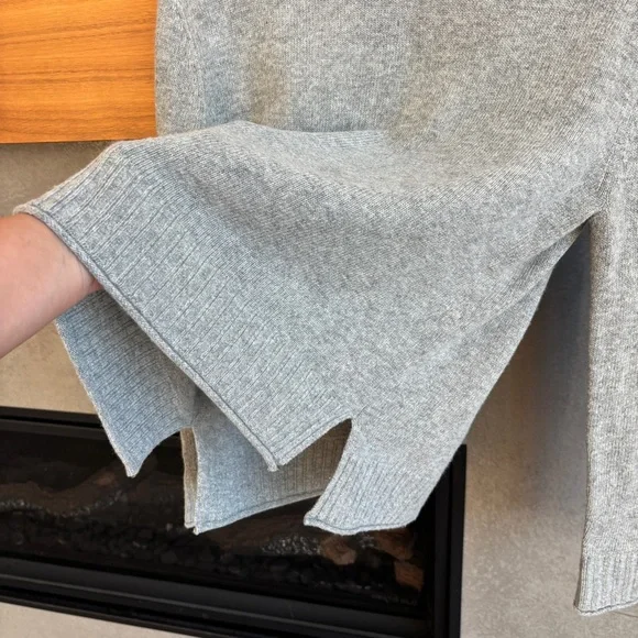 Jenni Kayne Everyday Crewneck Sweater, Size XS - Picture 9 of 15